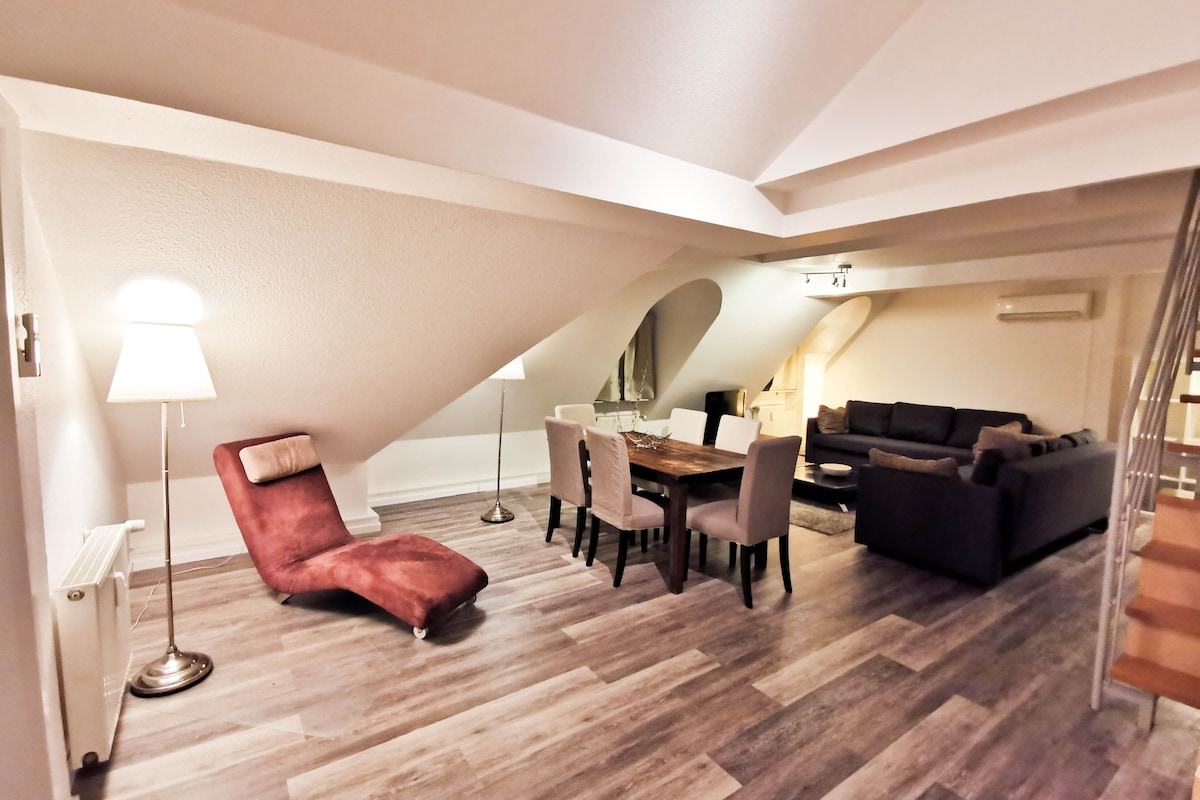 Stadt-Maisonette